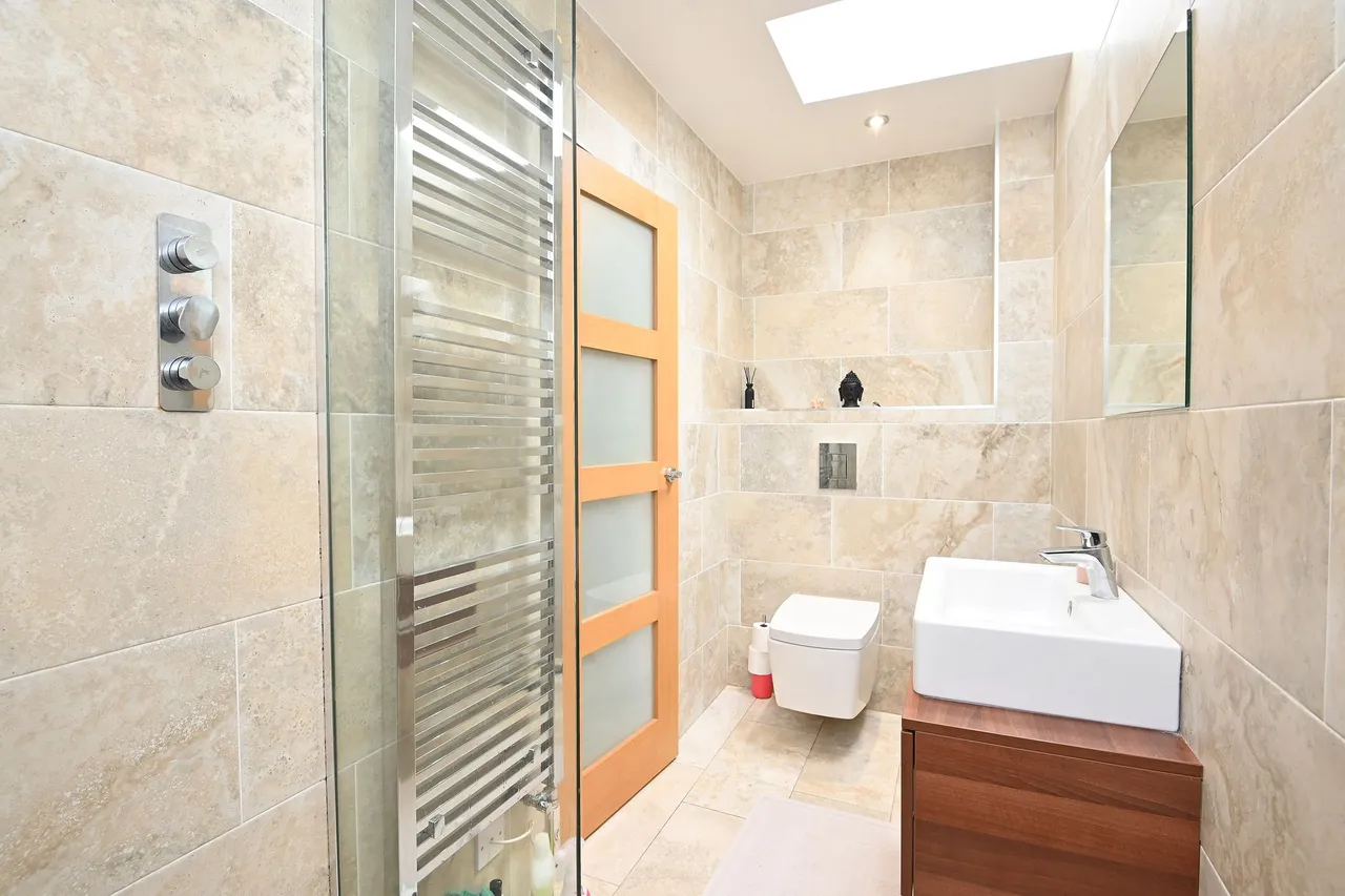 St. Helens Road, Harrogate, HG2, photo 11