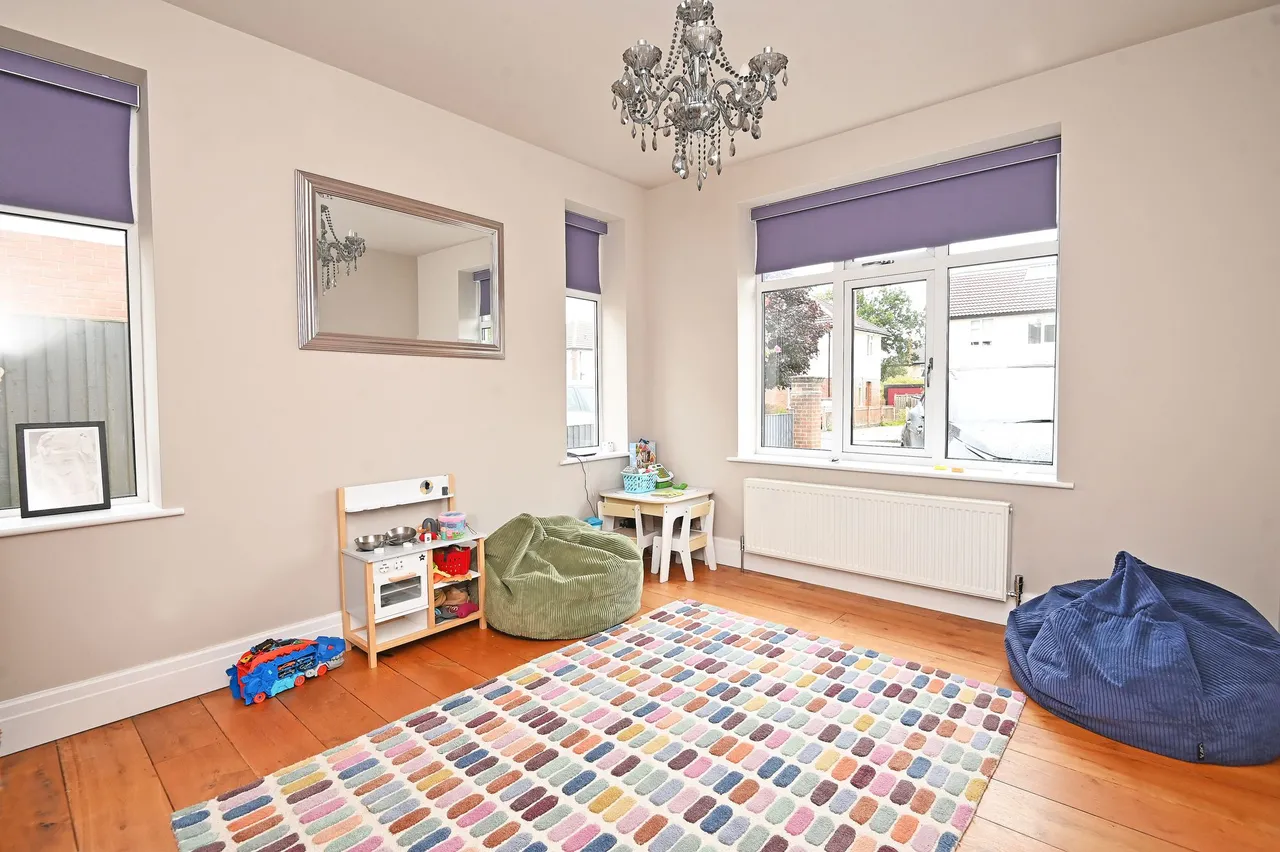 St. Helens Road, Harrogate, HG2, photo 6