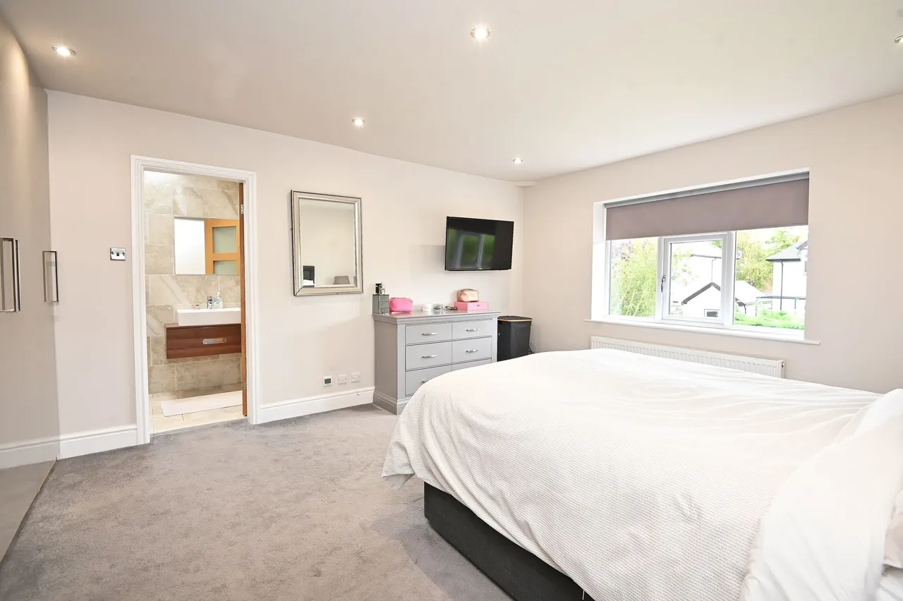 St. Helens Road, Harrogate, HG2, photo 10