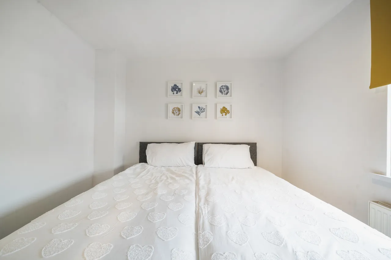 Francis Close, E14, photo 13