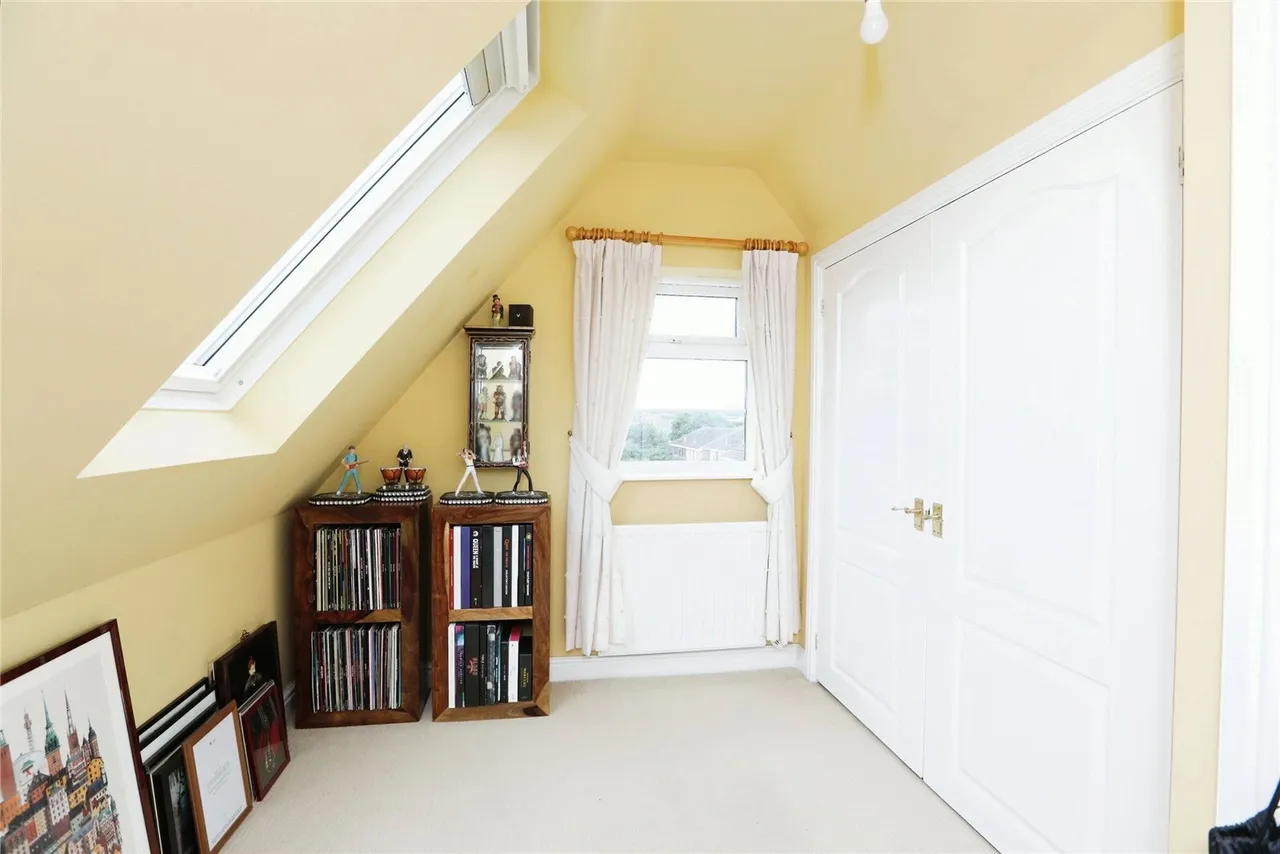 Mallard Crescent, Iwade, Sittingbourne, Kent, ME9, photo 15