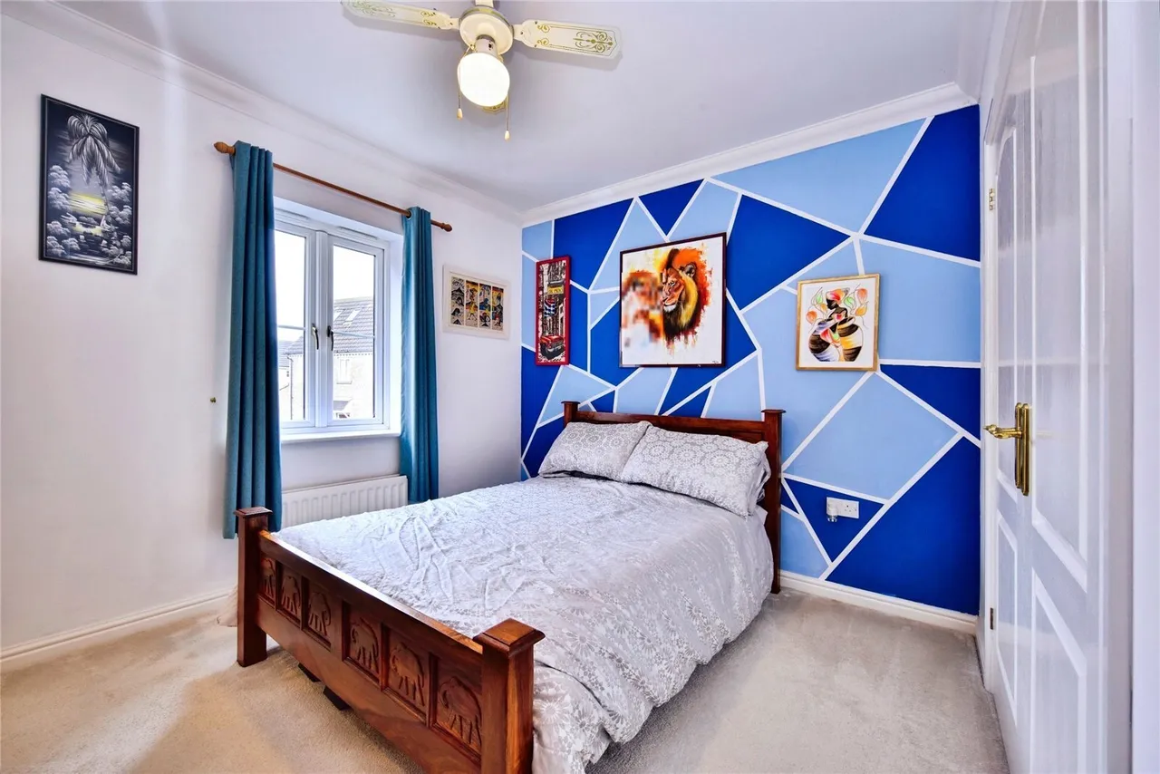 Mallard Crescent, Iwade, Sittingbourne, Kent, ME9, photo 4