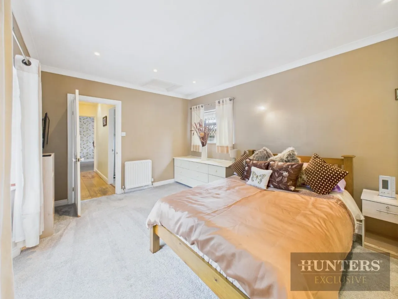 High Street, Burniston, YO13, photo 18