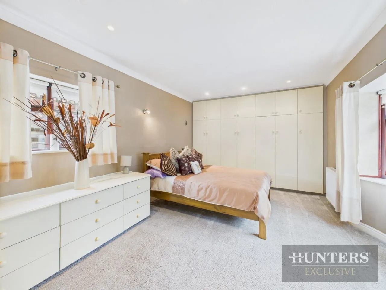 High Street, Burniston, YO13, photo 17