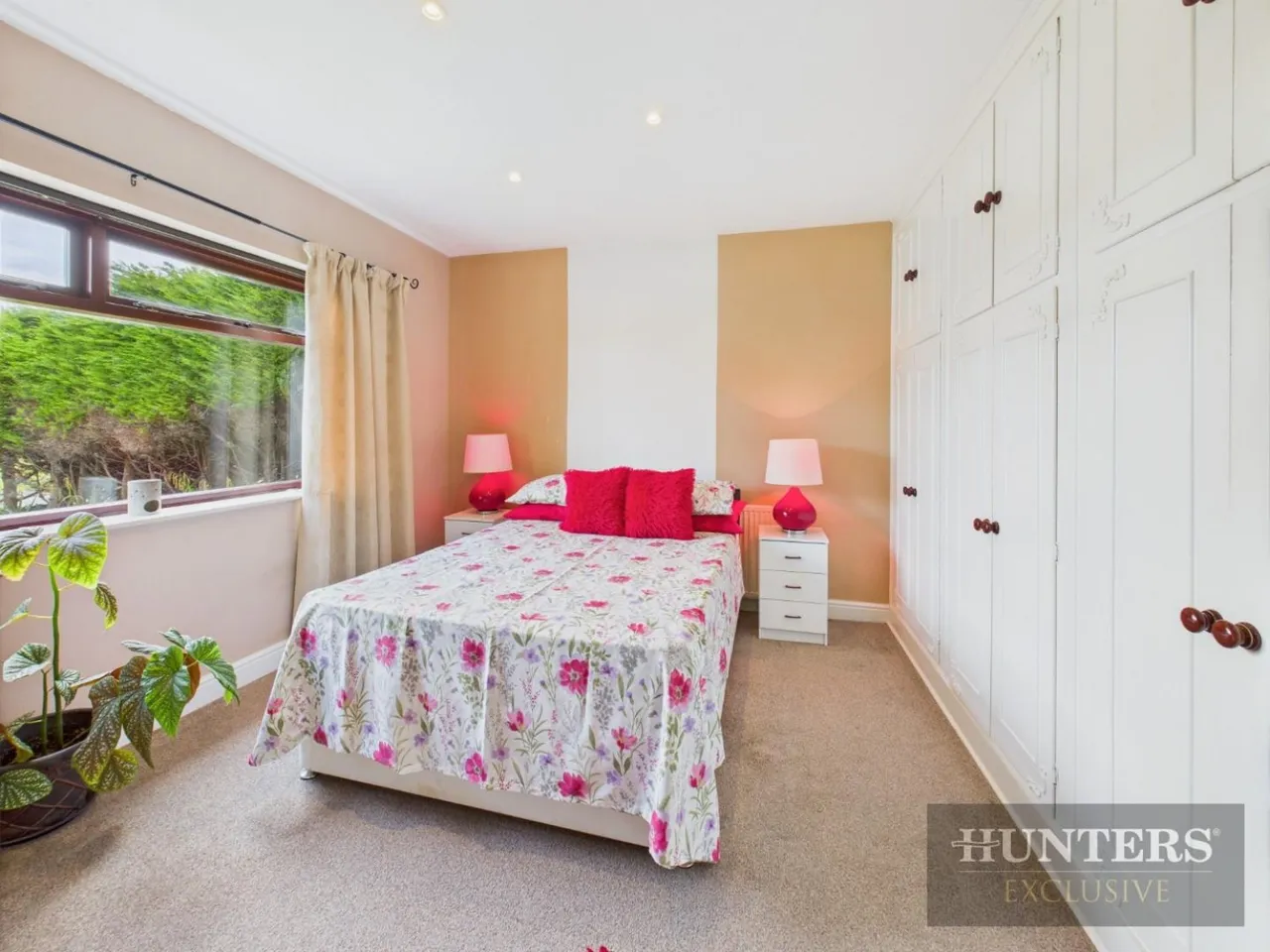 High Street, Burniston, YO13, photo 15
