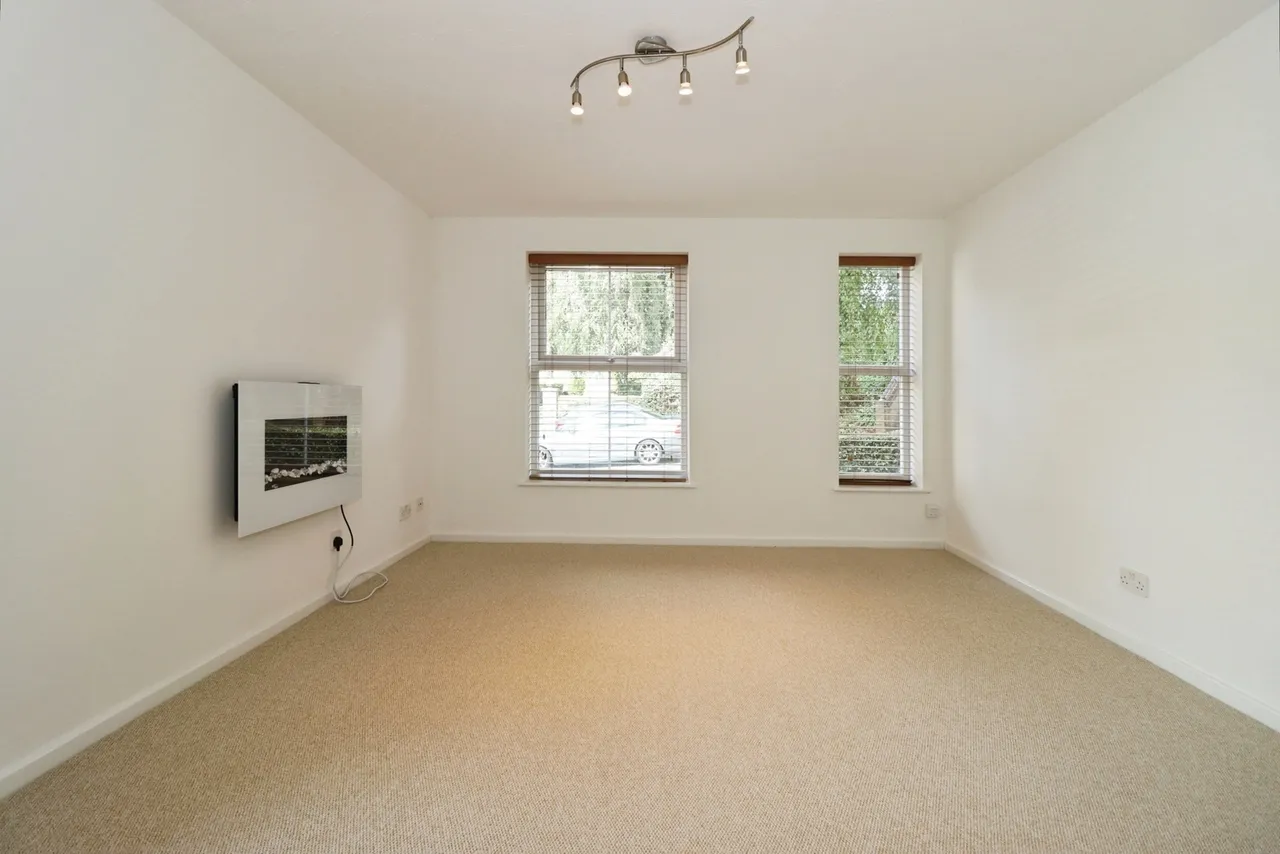 Lake View, Alcove Road, Fishponds, Bristol, BS16, photo 9