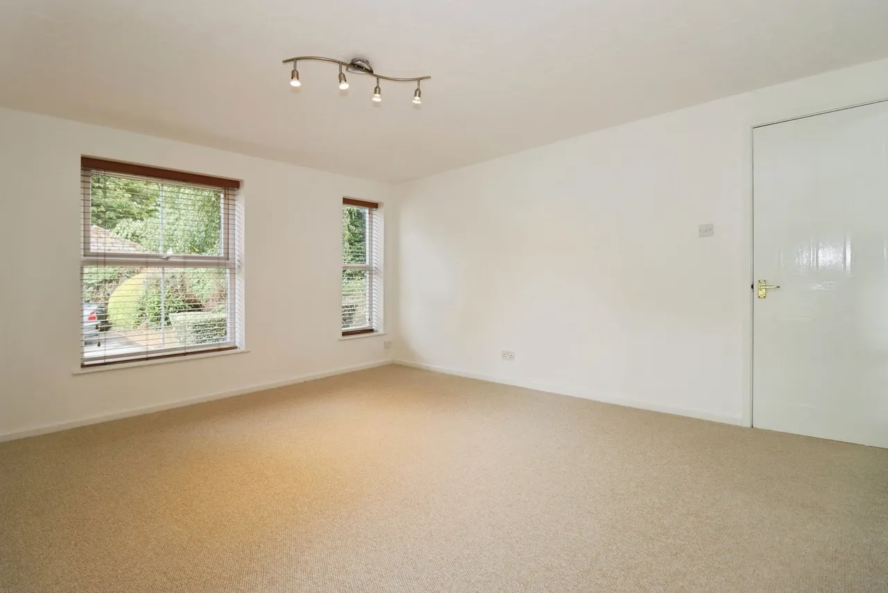 Lake View, Alcove Road, Fishponds, Bristol, BS16, photo 10