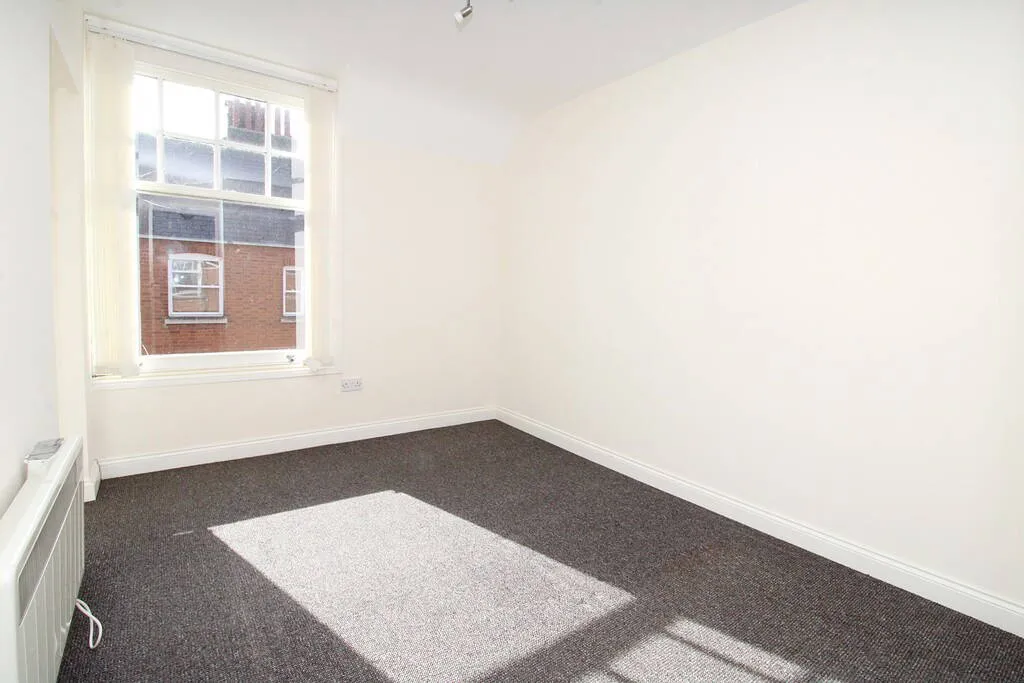 Bank Street, Rugby, CV21, photo 6