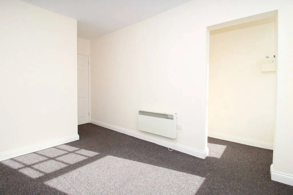 Bank Street, Rugby, CV21, photo 7