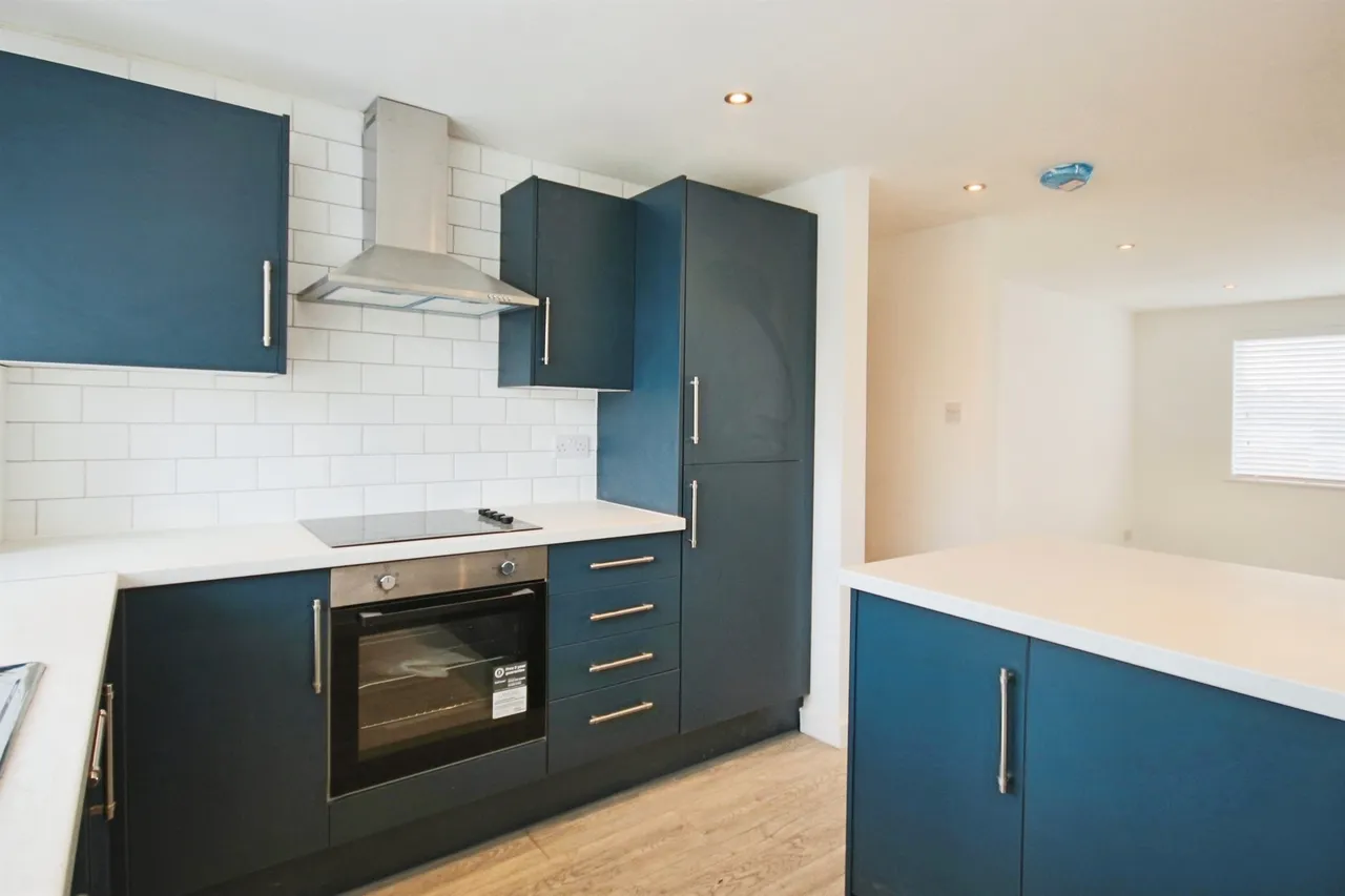 3 bed flat for sale, Remburn Gardens, Warwick, CV34
