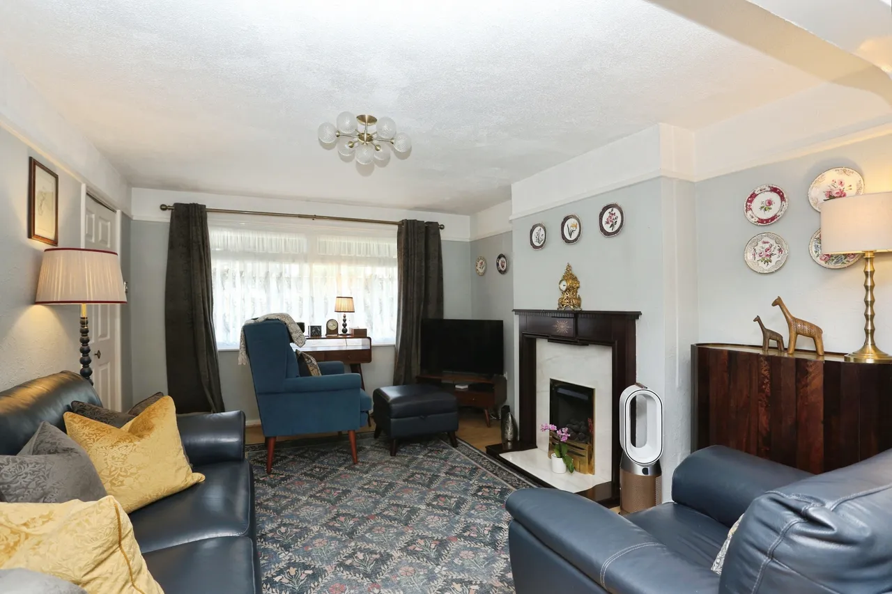 Horsley Drive, Croydon, photo 6