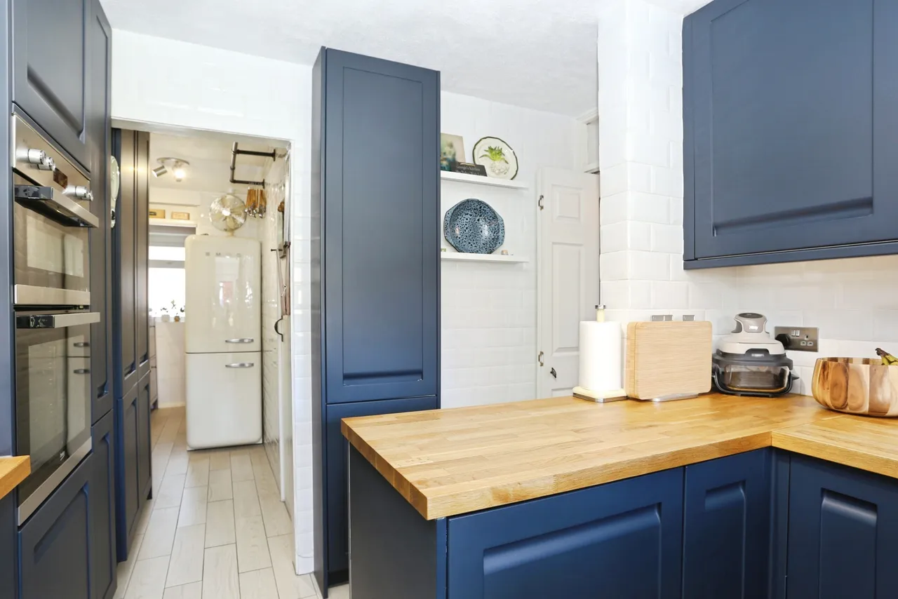 Horsley Drive, Croydon, photo 4