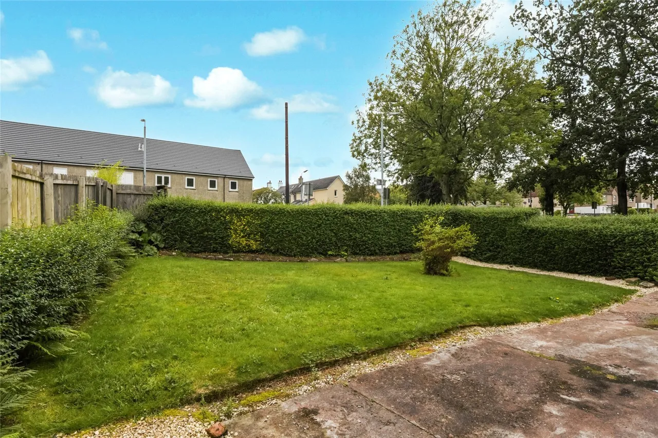 Dumgoyne Gardens, Milngavie, G62, photo 4