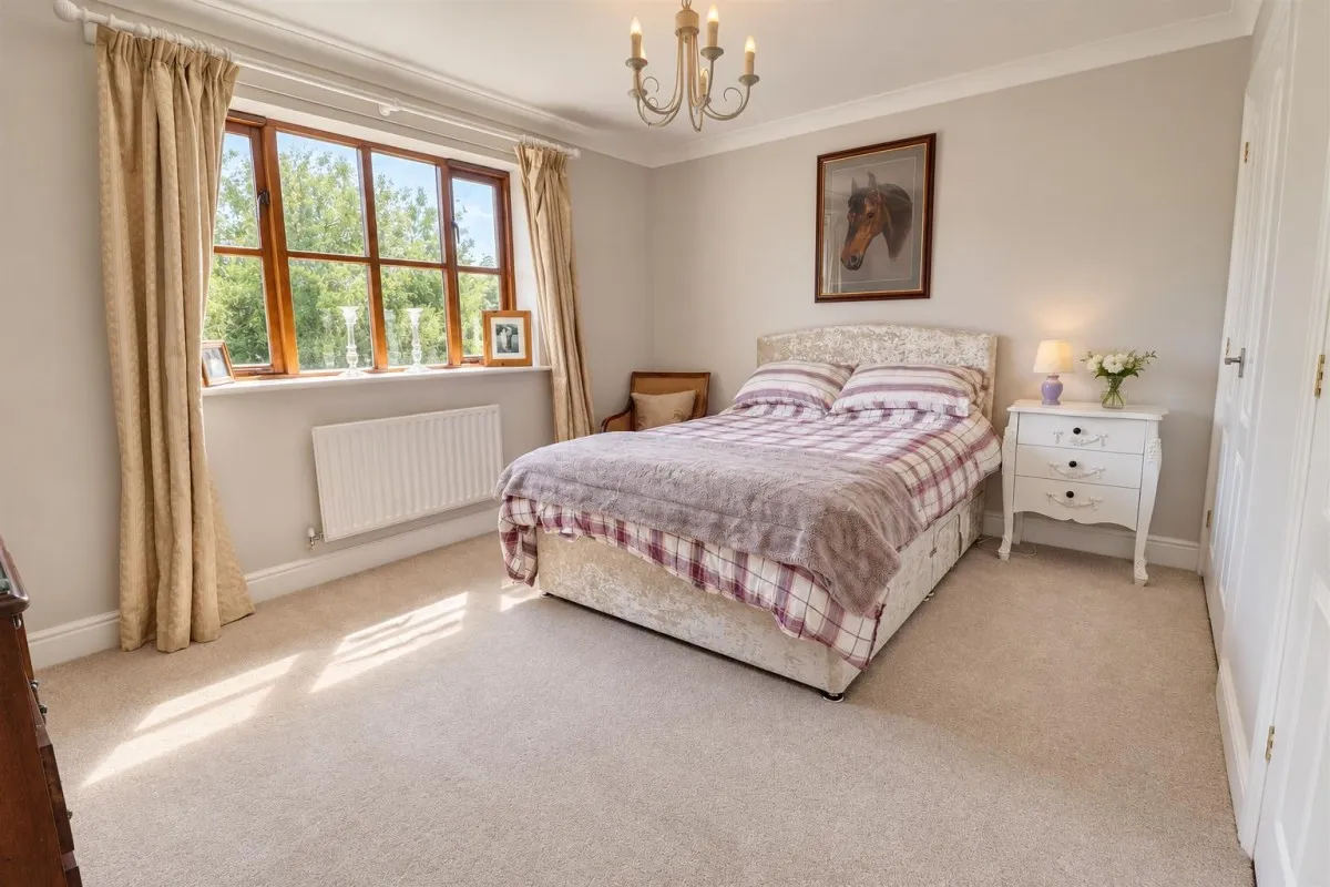 Cheltenham Road East, Churchdown, GL2, photo 11