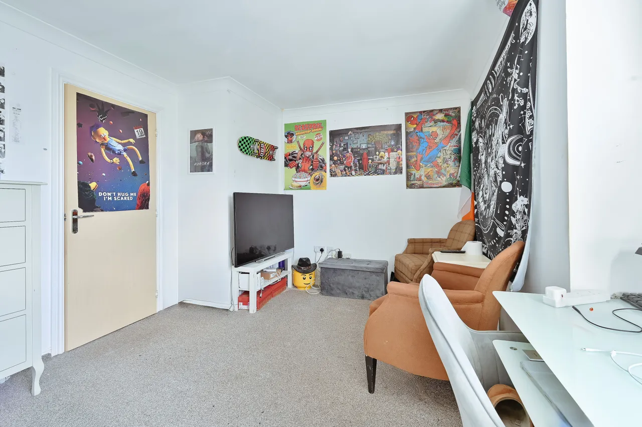 118 Rickmansworth Road, Watford, photo 12