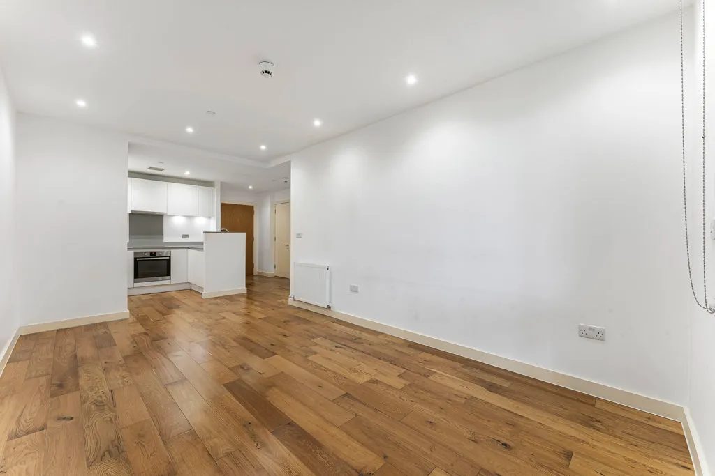 Palmers Road, Bethnal Green, E2, photo 11