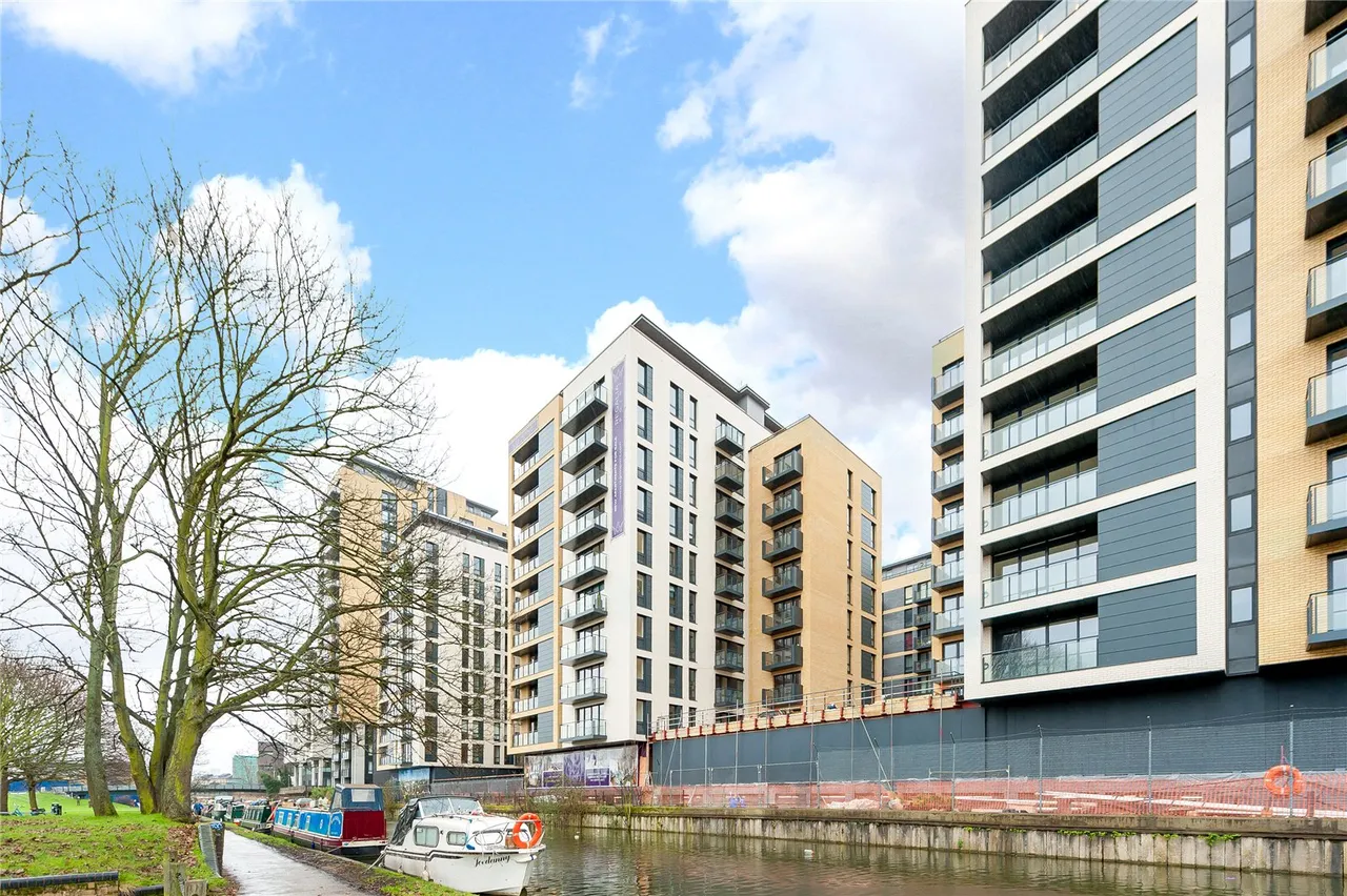 Palmers Road, Bethnal Green, E2, photo 14