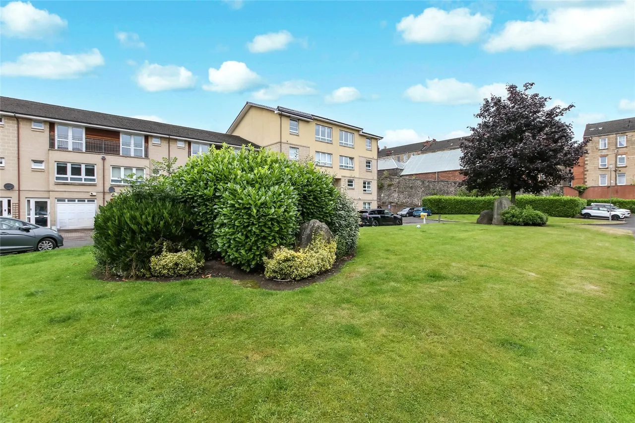 Whitehill Court, Dennistoun, Glasgow, G31, photo 16
