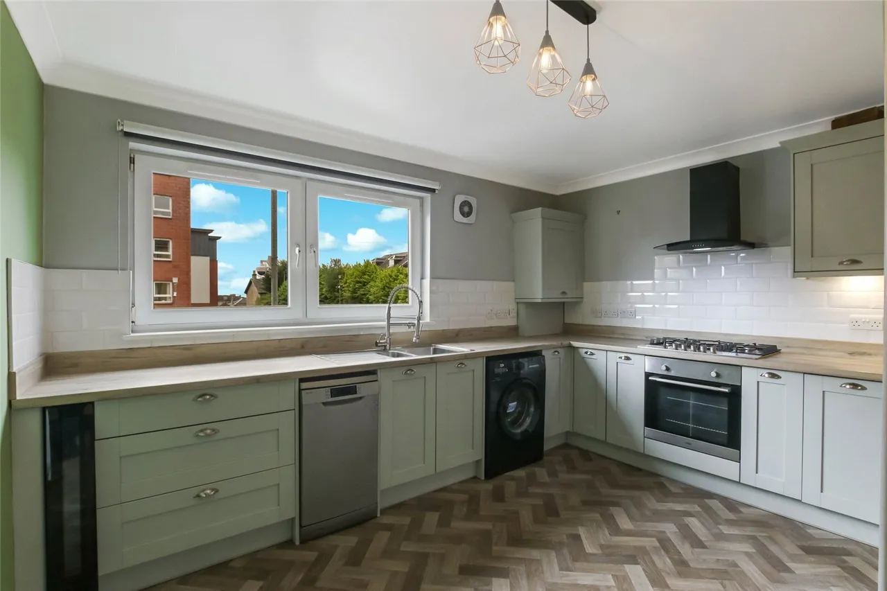 Whitehill Court, Dennistoun, Glasgow, G31, photo 5