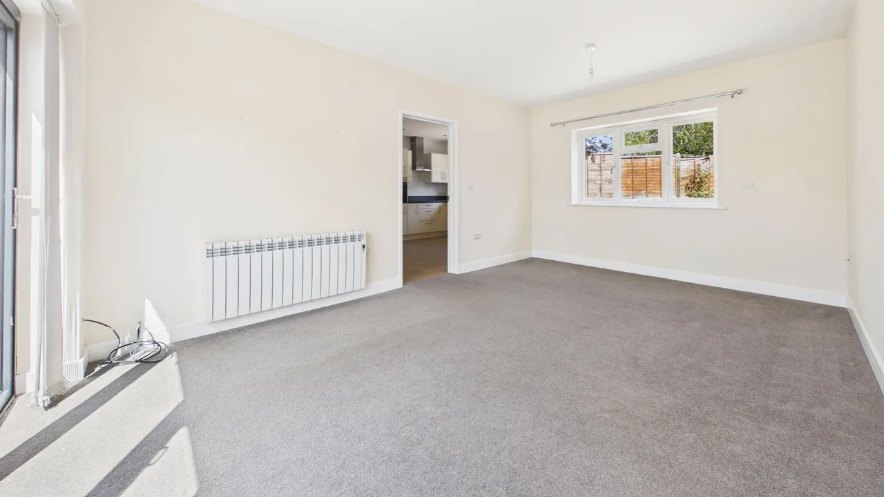 High Street, Corby Glen, Grantham, NG33, photo 4