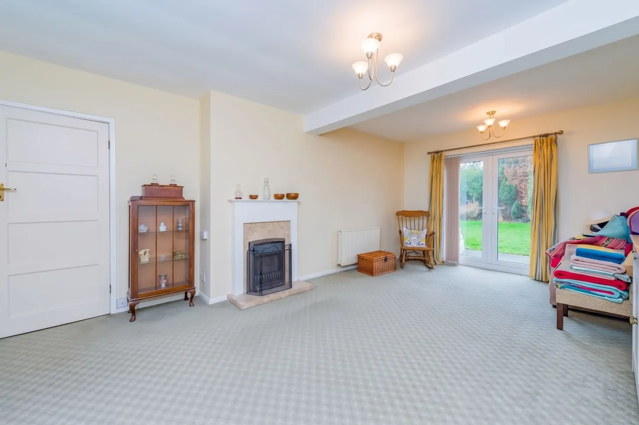 St. Barbaras Place, Park Hall, SY11, photo 8