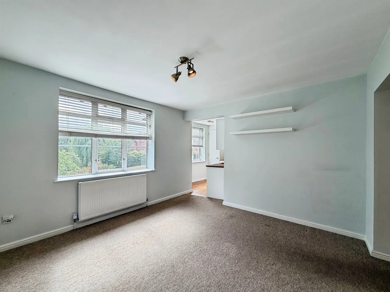 Alcester Road, STRATFORD-UPON-AVON, photo 4