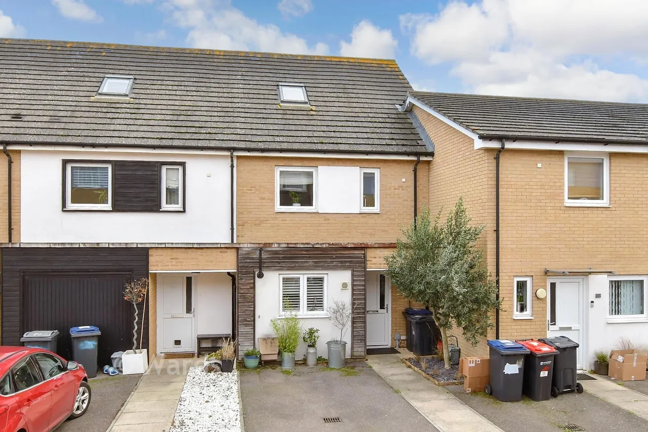 4 bed house for sale, Olympia Way, Whitstable, CT5