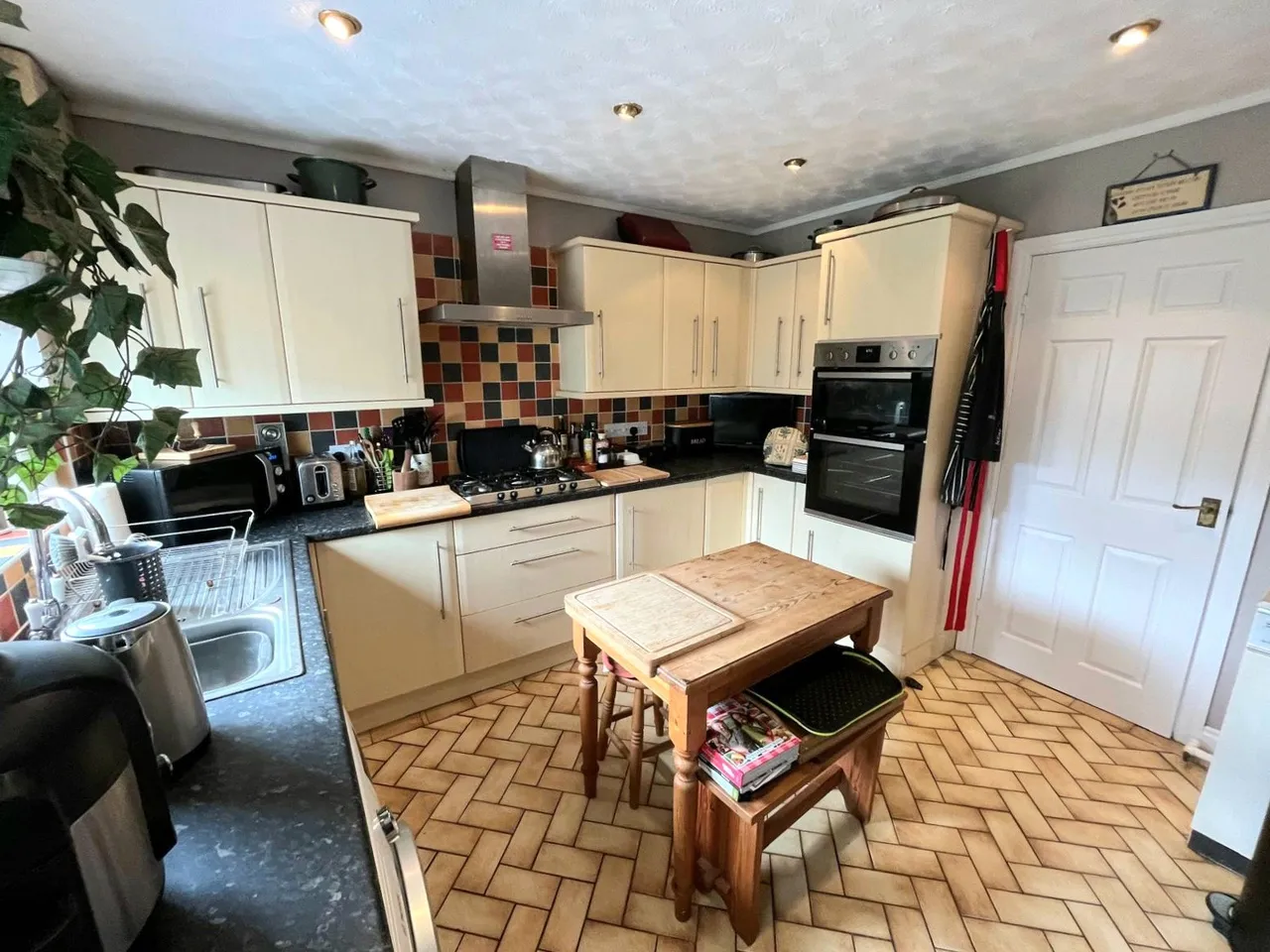 East Grange Close, Scruton, Northallerton, North Yorkshire, DL7 0TZ, photo 10
