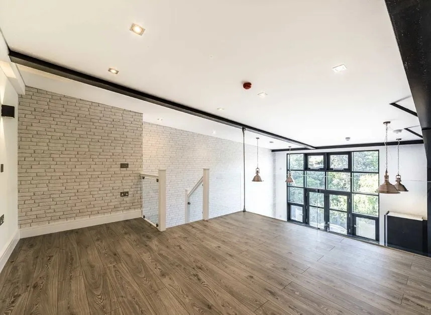 Bollo Lane, Acton, W3, photo 3