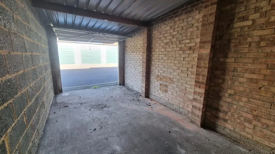 Christchurch Road, Virginia Water, GU25, photo 4