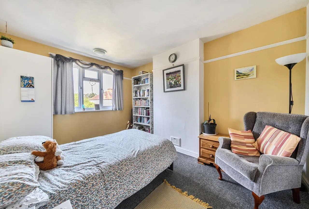 Commonside East, Mitcham, CR4 1HH, photo 7