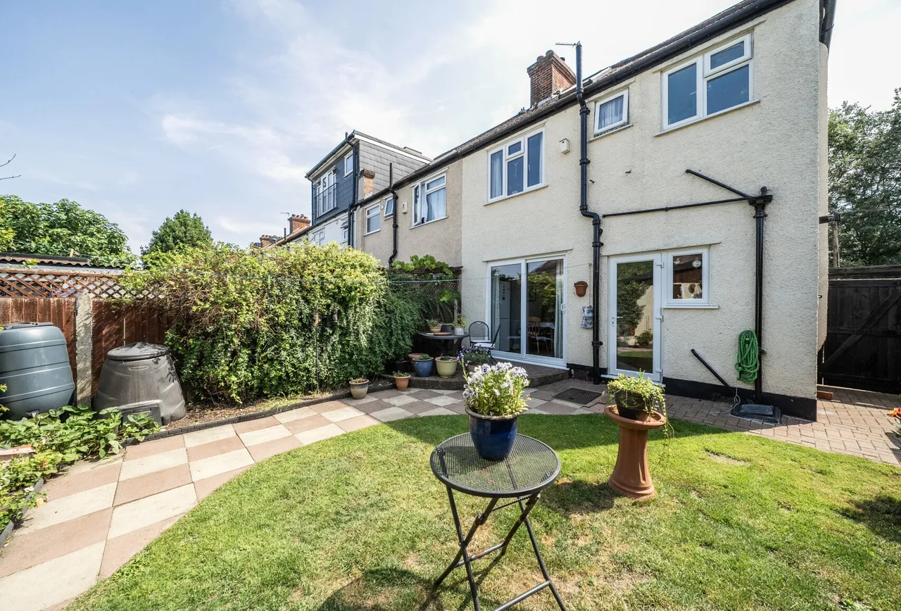 Commonside East, Mitcham, CR4 1HH, photo 19