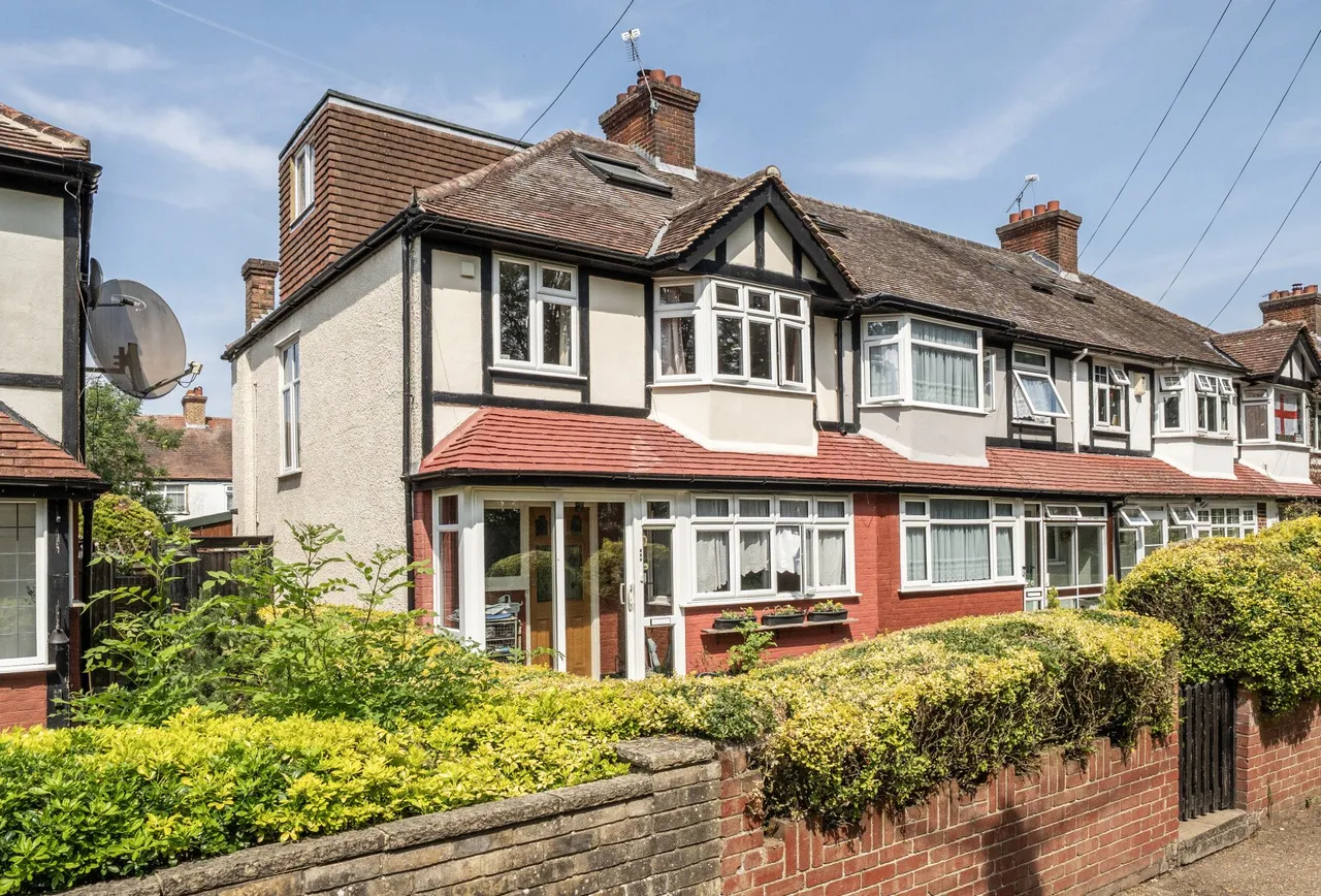 4 bed house for sale — Commonside East, Mitcham, CR4 1HH