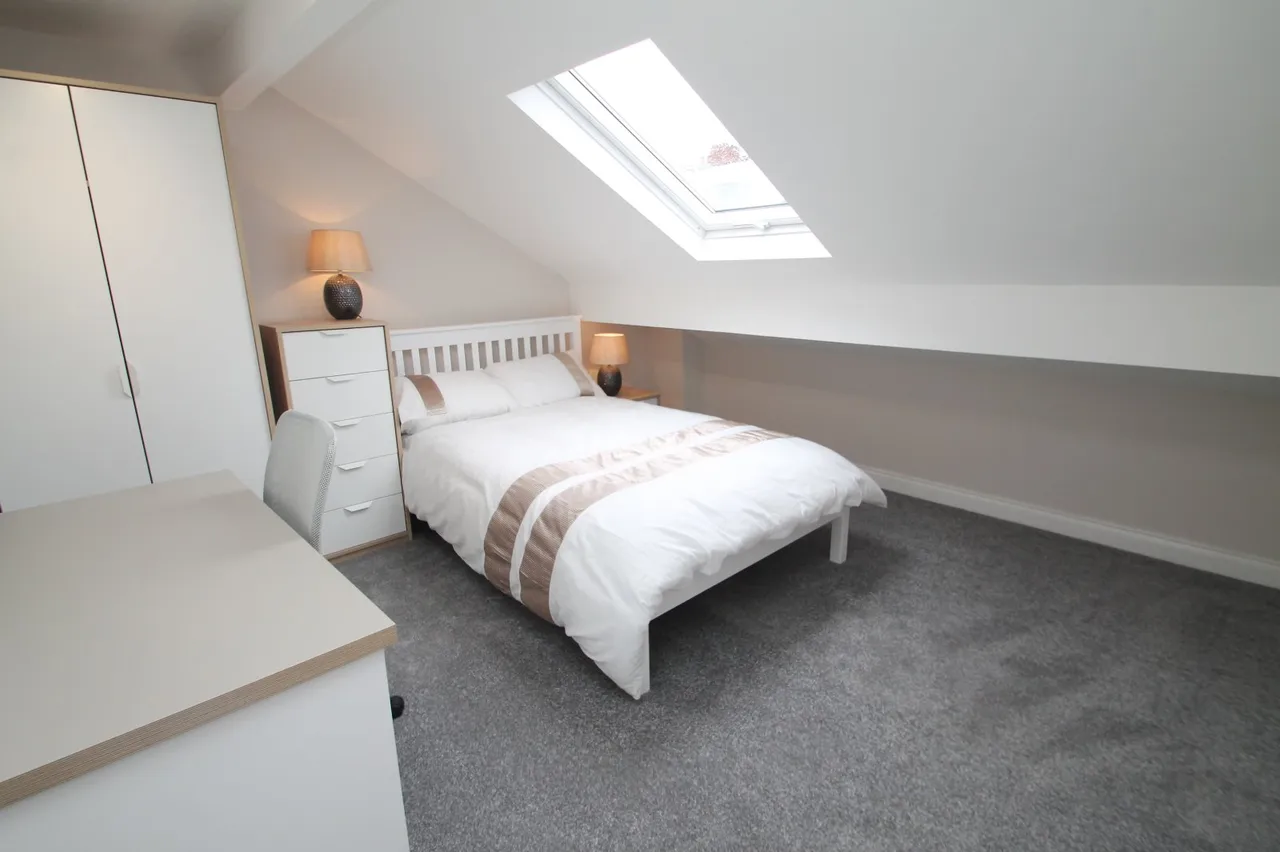 Hartley Grove, Woodhouse, LS6, photo 7