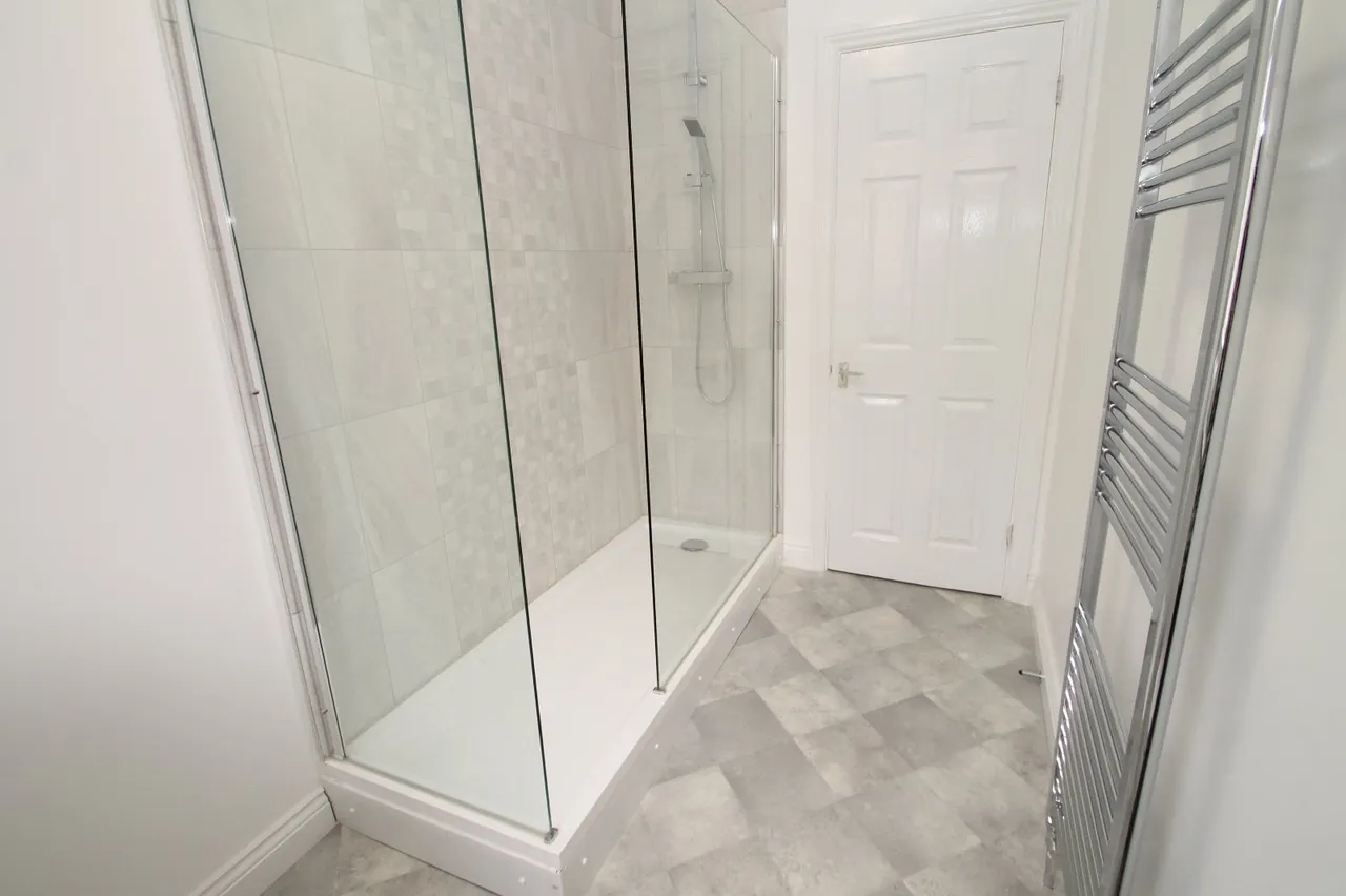 Hartley Grove, Woodhouse, LS6, photo 13