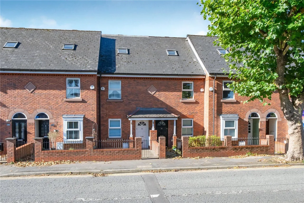 3 bed house for sale — Wilderspool Causeway, WARRINGTON, Cheshire, WA4