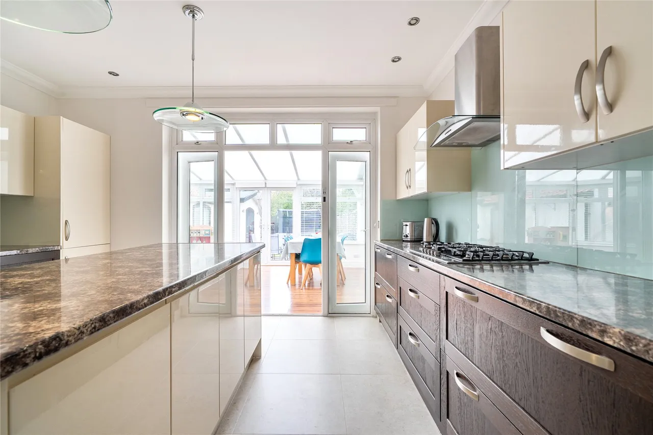 Beresford Avenue, Surbiton, KT5, photo 5