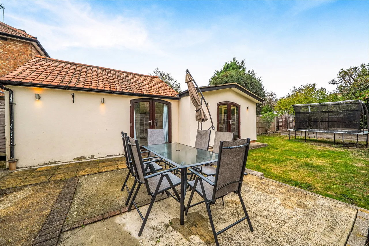 Beresford Avenue, Surbiton, KT5, photo 17