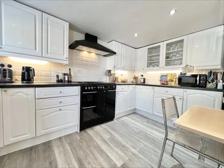 Tottington Road, Bolton, Greater Manchester, BL2, photo 11