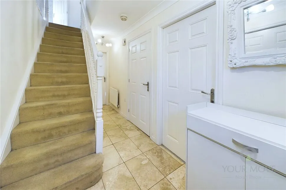 Chalon Close, Wellingborough, Northamptonshire, NN8, photo 9