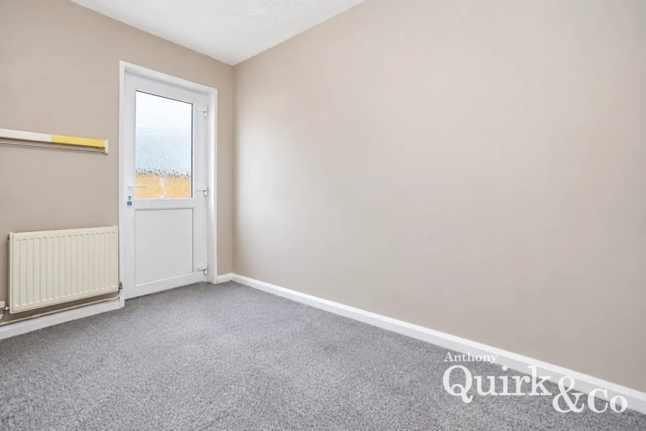 Newlands Road, Canvey Island, SS8, photo 13
