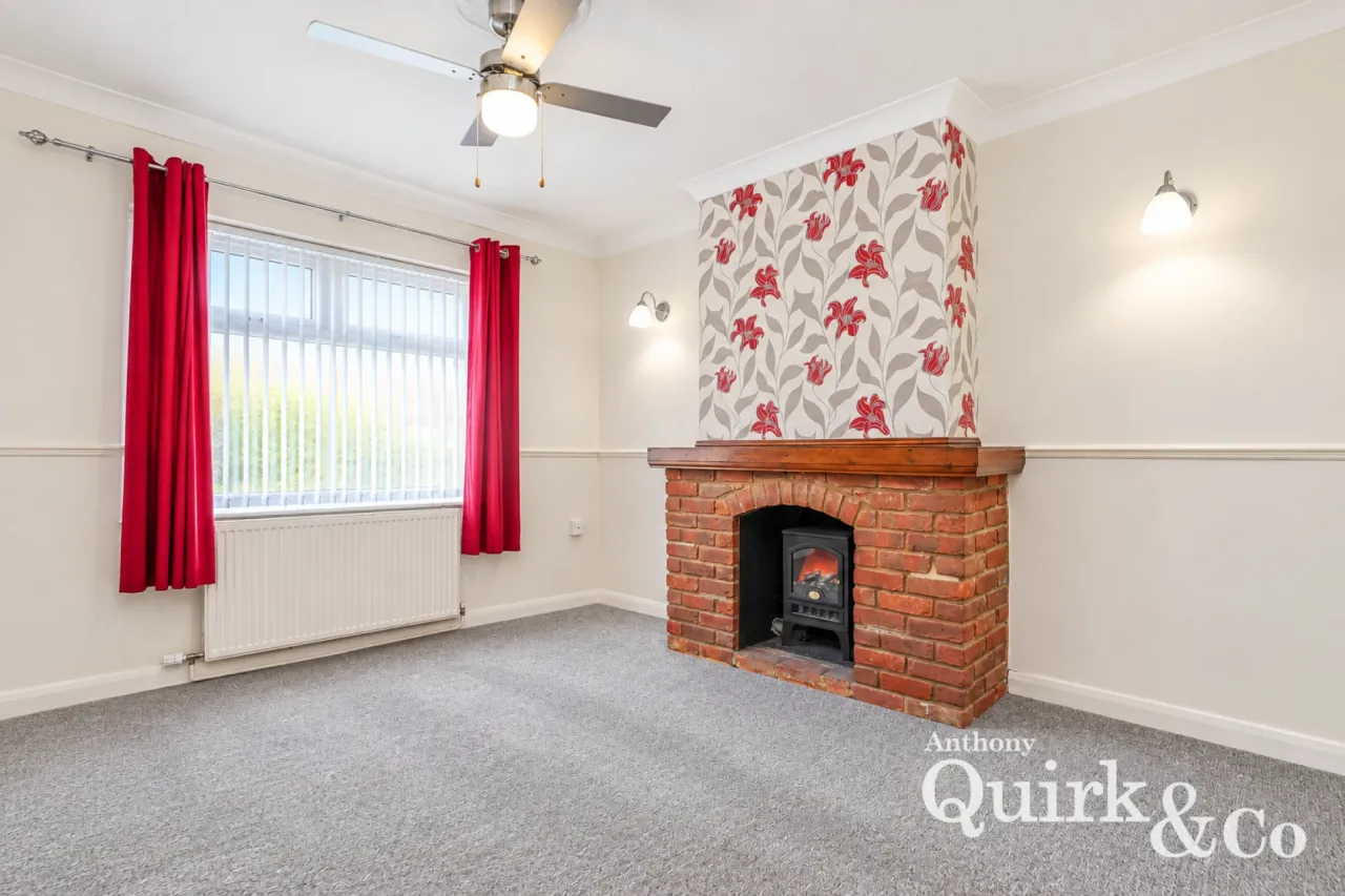 Newlands Road, Canvey Island, SS8, photo 3