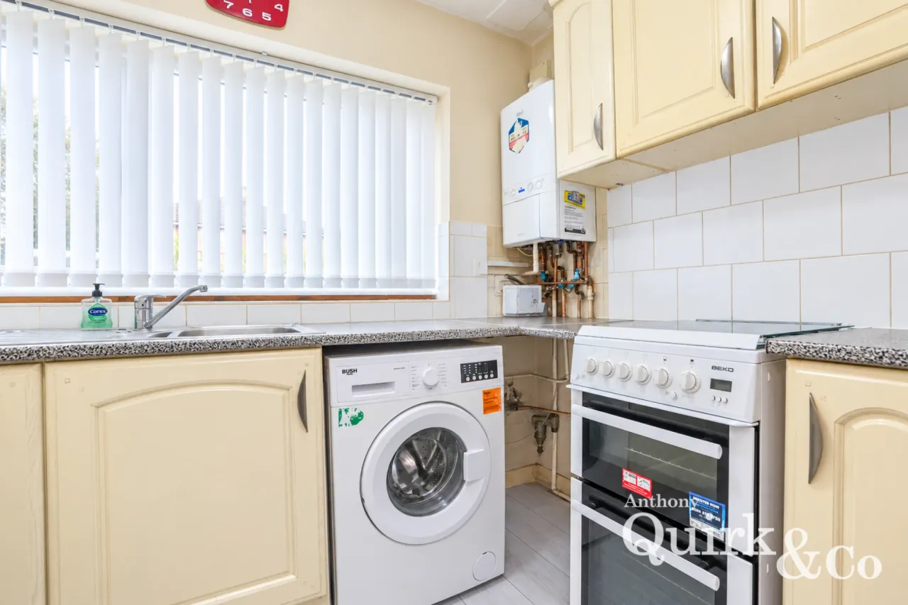 Newlands Road, Canvey Island, SS8, photo 5