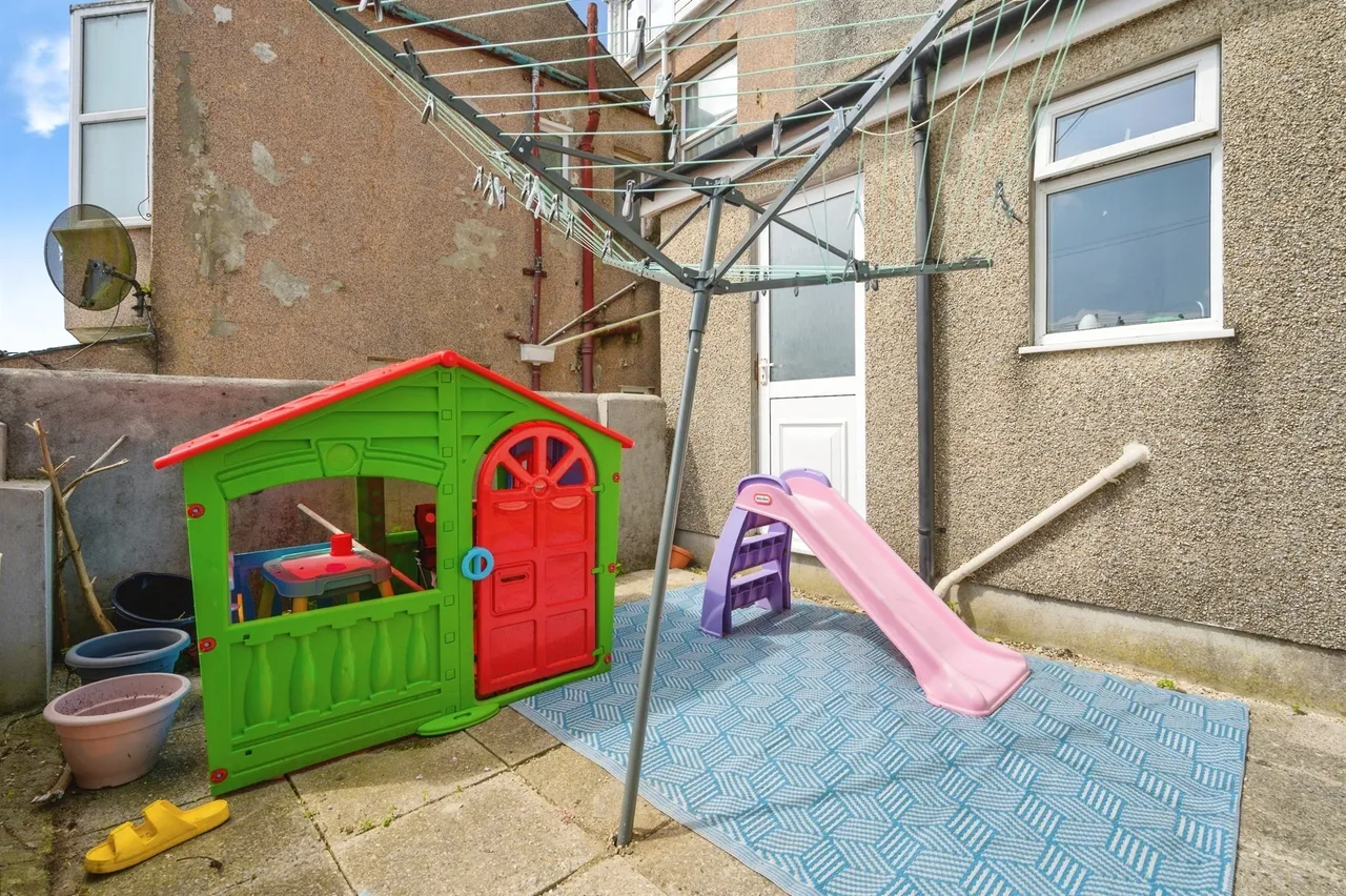 Victoria Road, Plymouth, PL5, photo 17