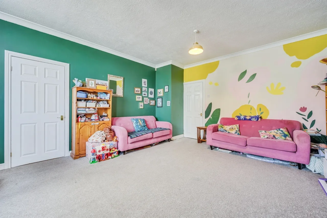 Victoria Road, Plymouth, PL5, photo 13