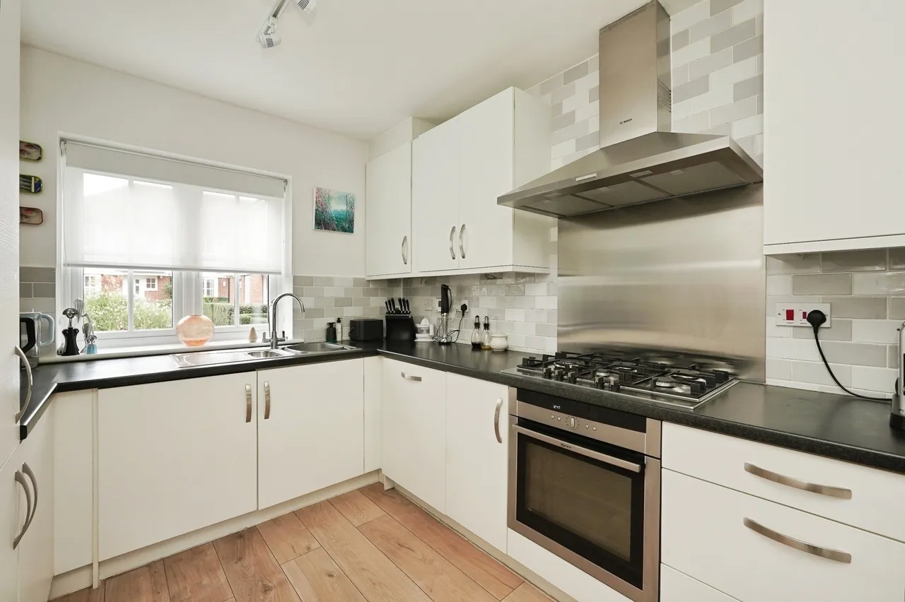 Woolmer Close, Canterbury, CT1, photo 6