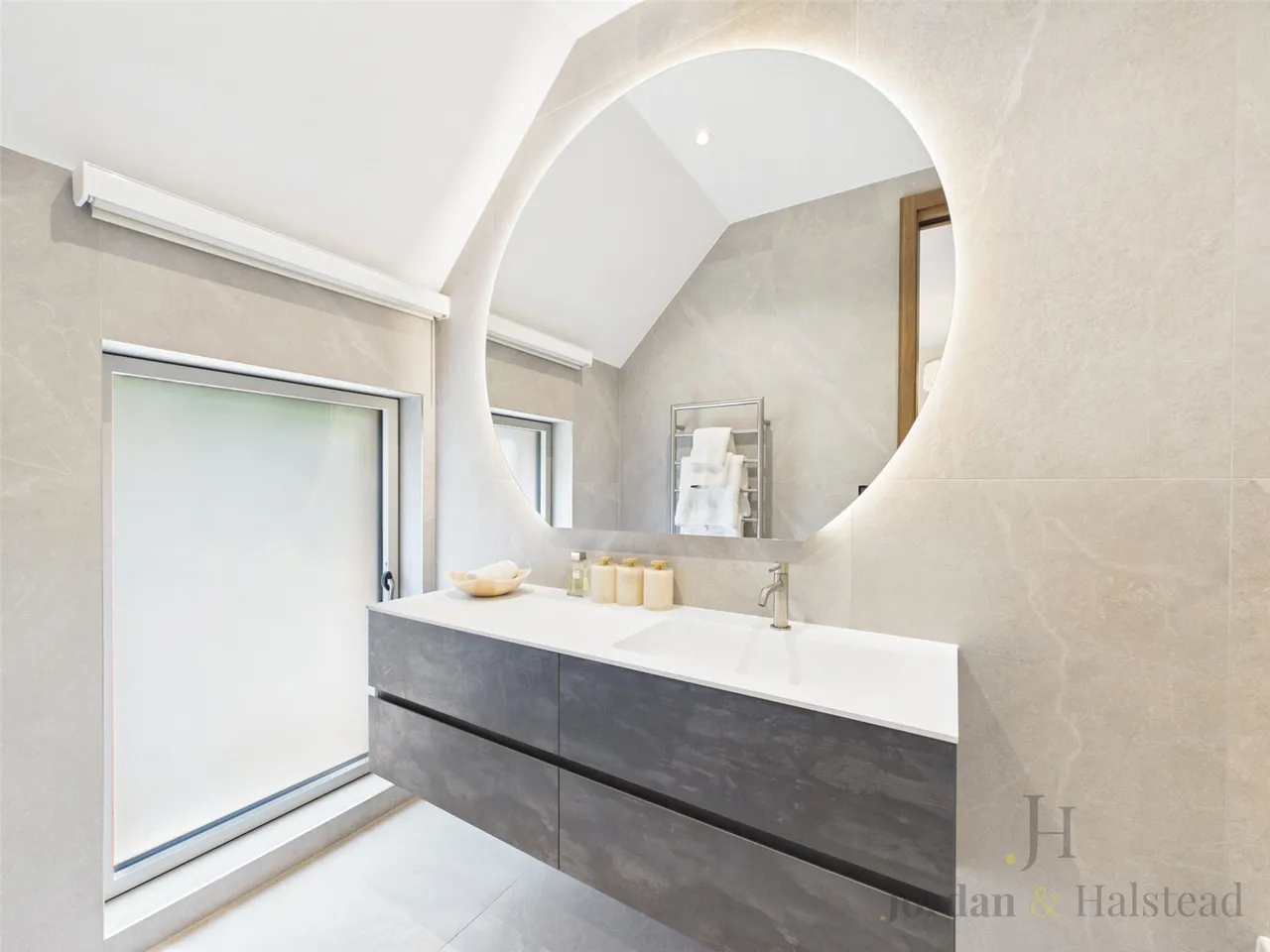 Macclesfield Road, Prestbury, Macclesfield, Cheshire, SK10 4BH, photo 5