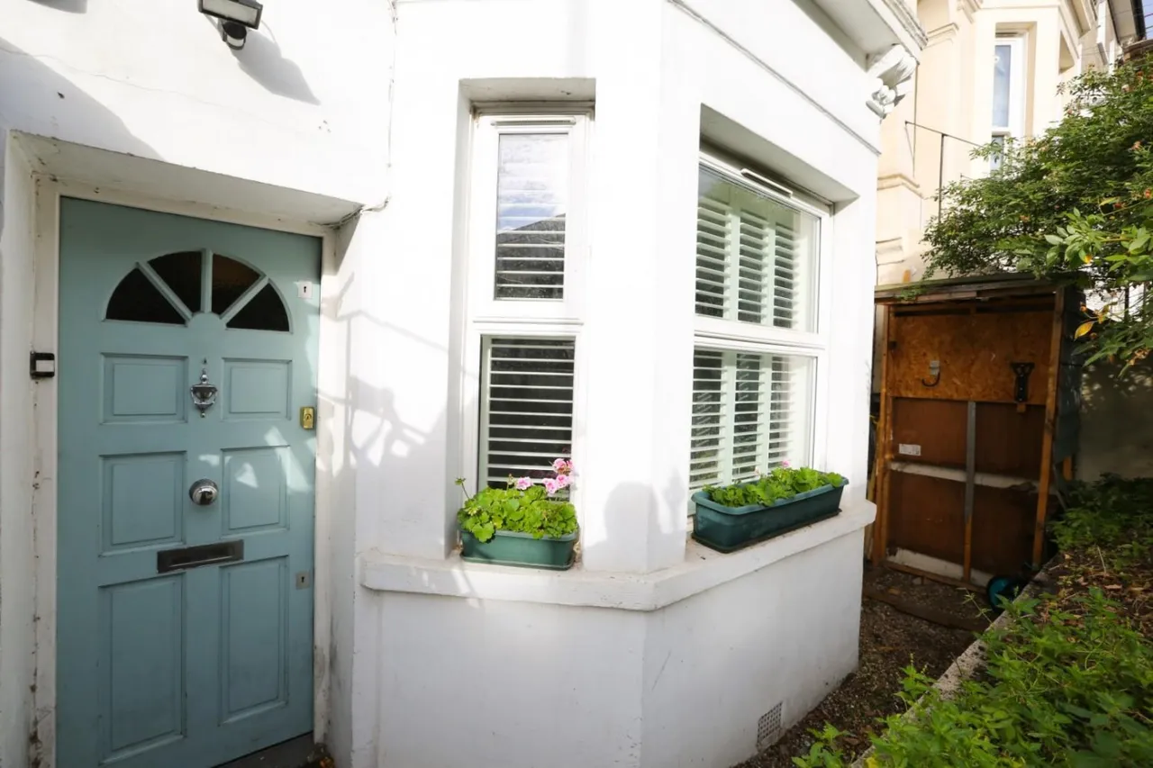 Flaxman Road, London, SE5, photo 16