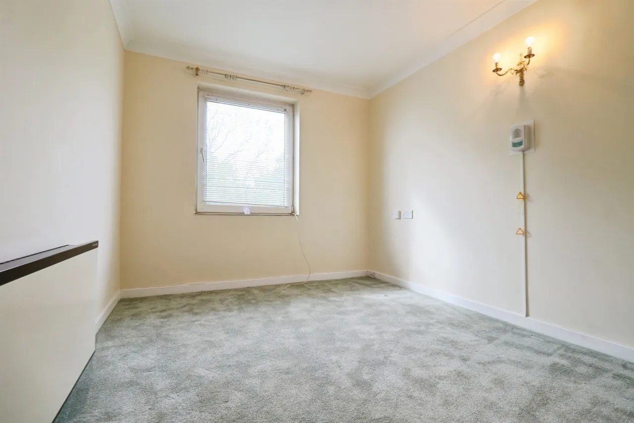 Bradford Place, Penarth, CF64, photo 9