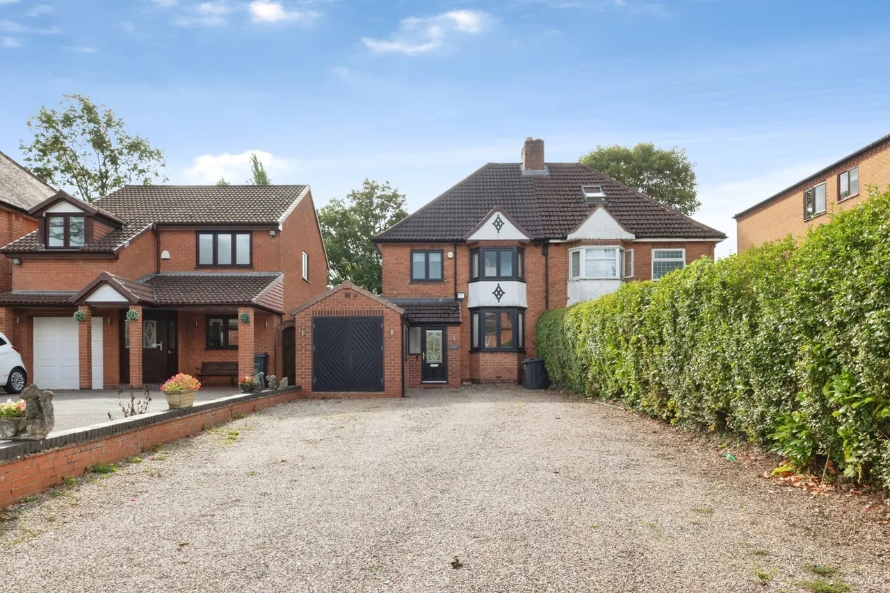 4 bed house for sale, Northfield Road, Kings Norton, B30